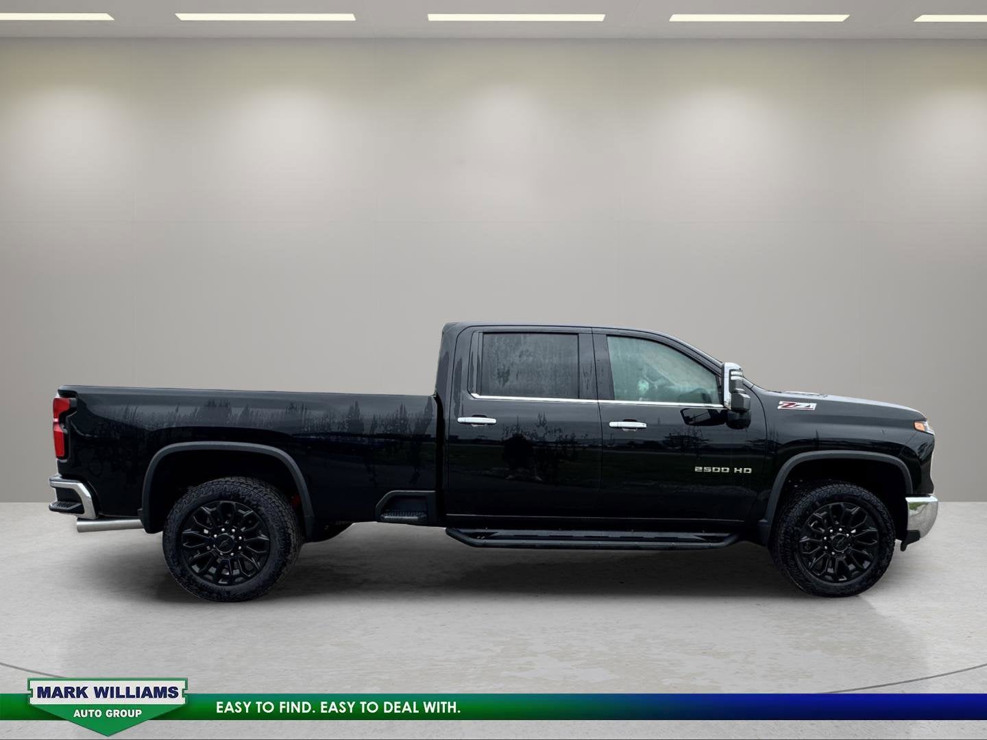 2025 Chevrolet Silverado 2500 HD LTZ - Photo 2