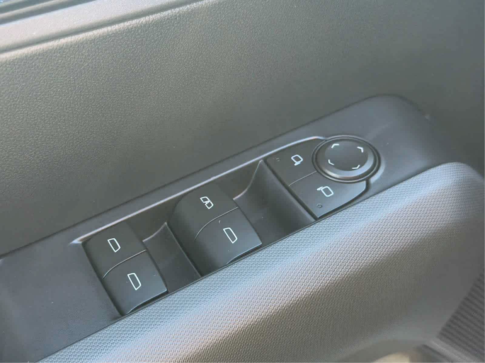 2026 Chevrolet Colorado LT - Photo 13