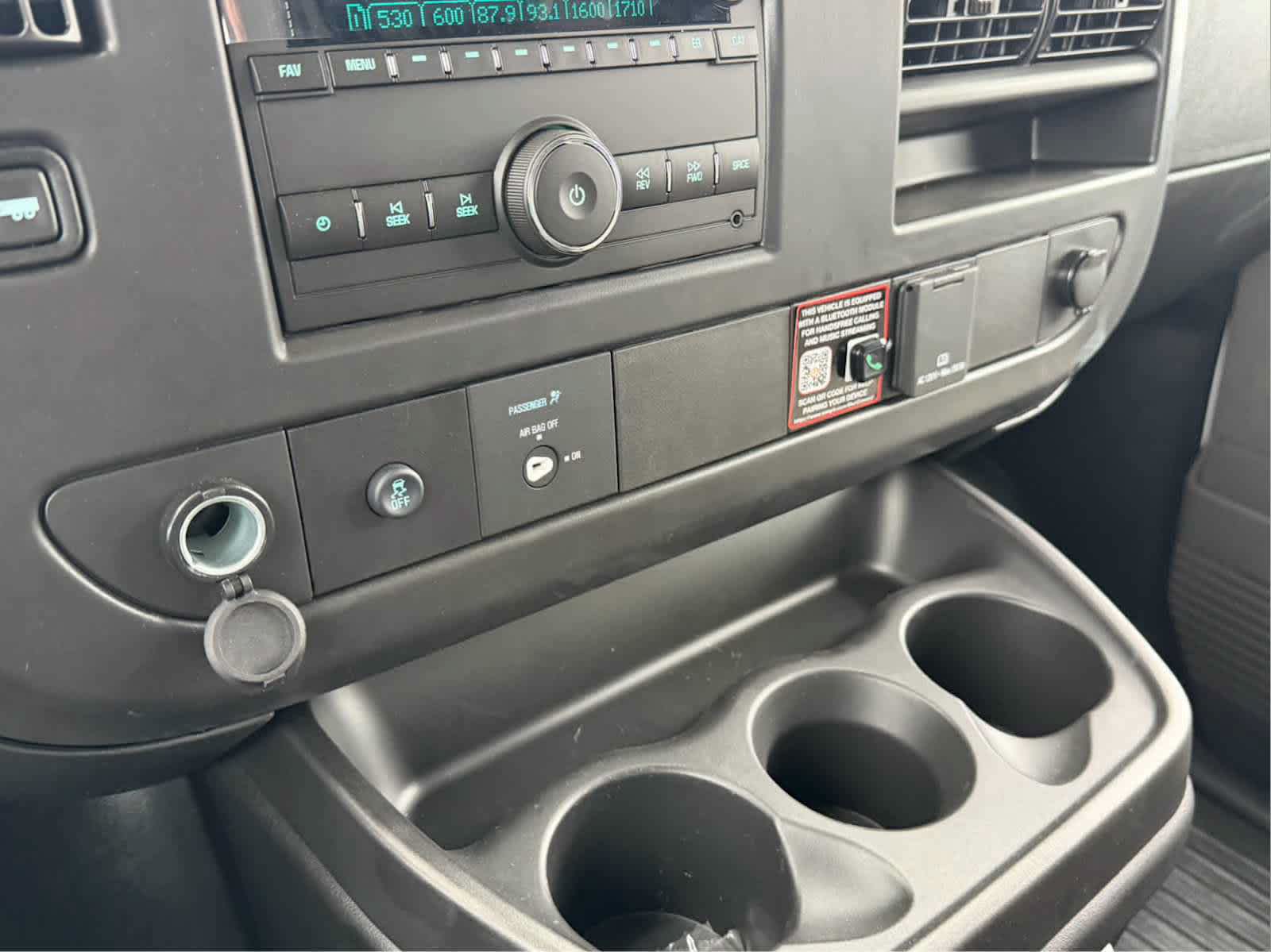 2026 Chevrolet Express Cargo WT