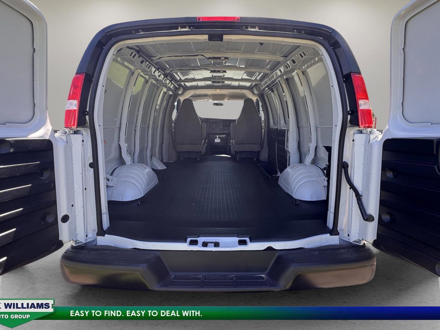 2026 Chevrolet Express Cargo 1WT