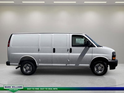 2026 Chevrolet Express Cargo 1WT