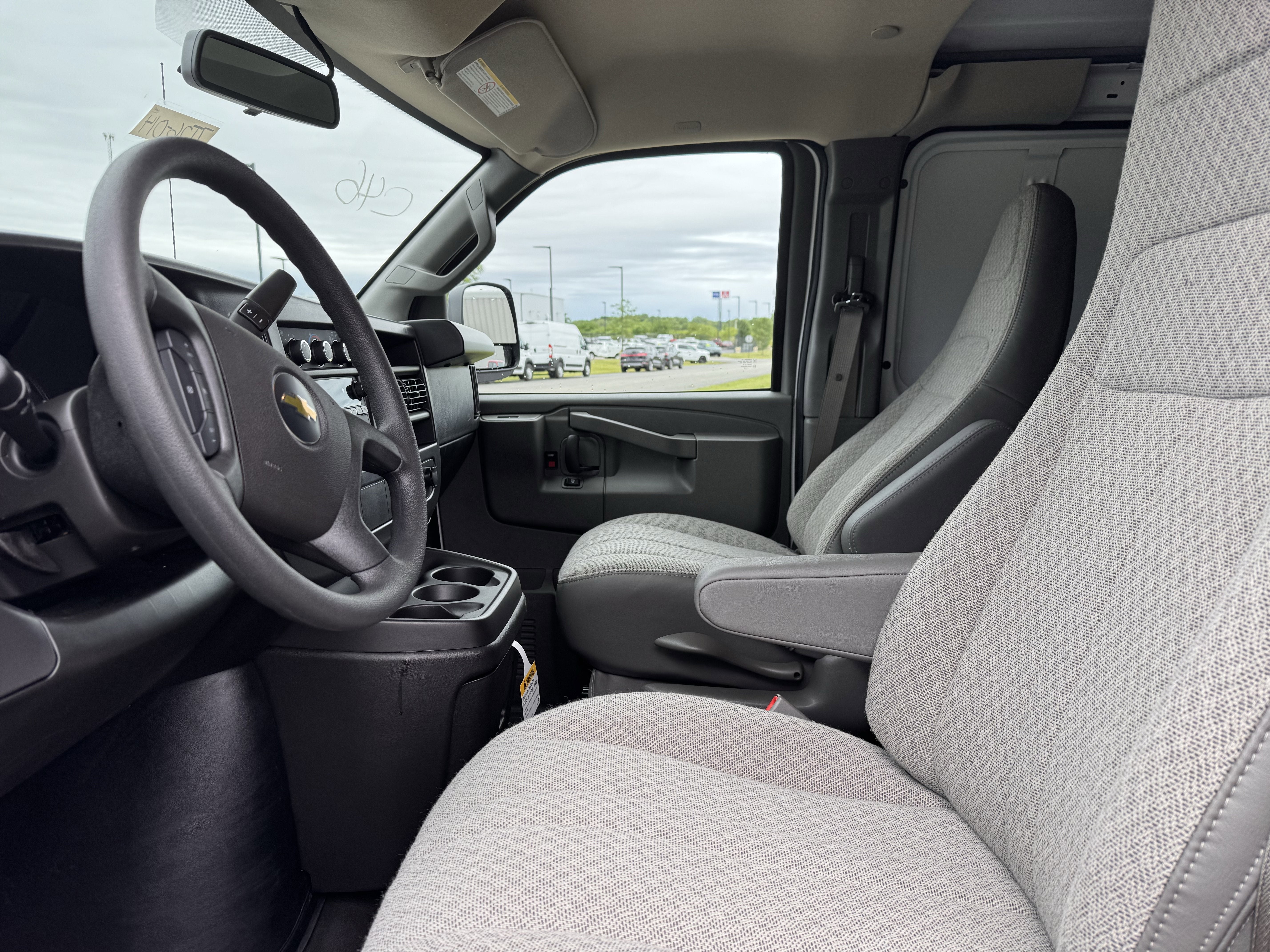 2026 Chevrolet Express Cargo WT