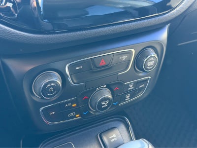 2021 Jeep Brújula Altitude FWD