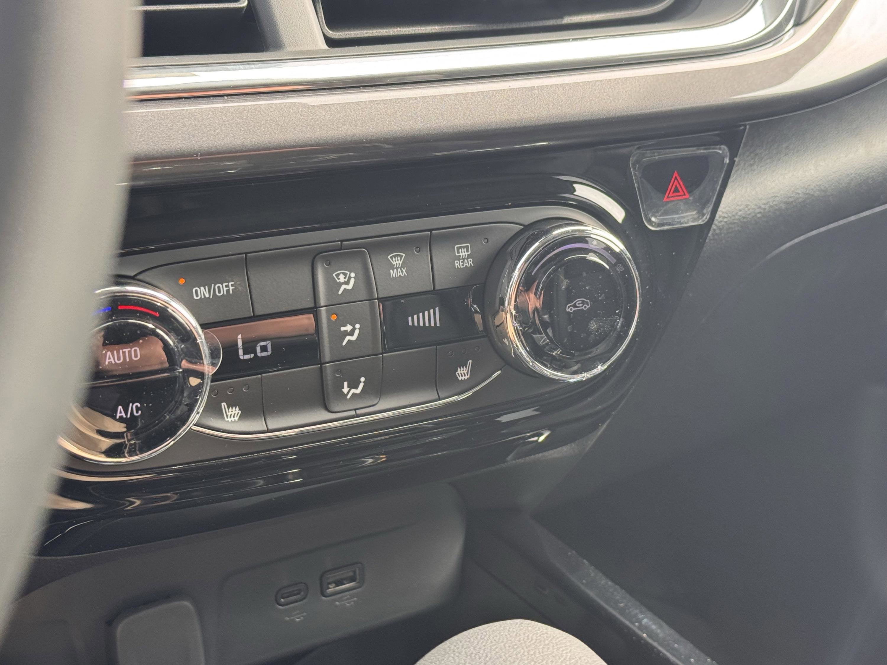 2026 Chevrolet Trax Activ - Photo 21